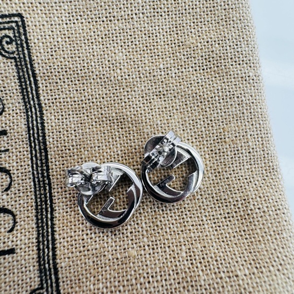 Gucci Trademark Interlocking Gg Silver 925 Stud Earrings - Picture 6 of 8